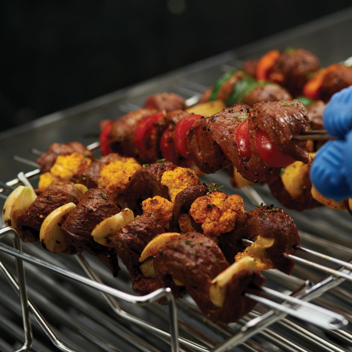 Подставка универсальная с шампурами 64233